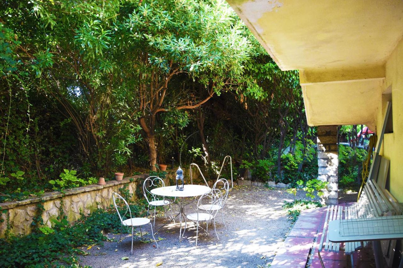 Chambres D'Hotes Avignone Esterno foto